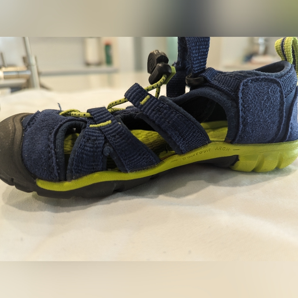 Kids Keen Seacamp II CNX Water Friendly Shoe - Kids 12 - Picture 6 of 7